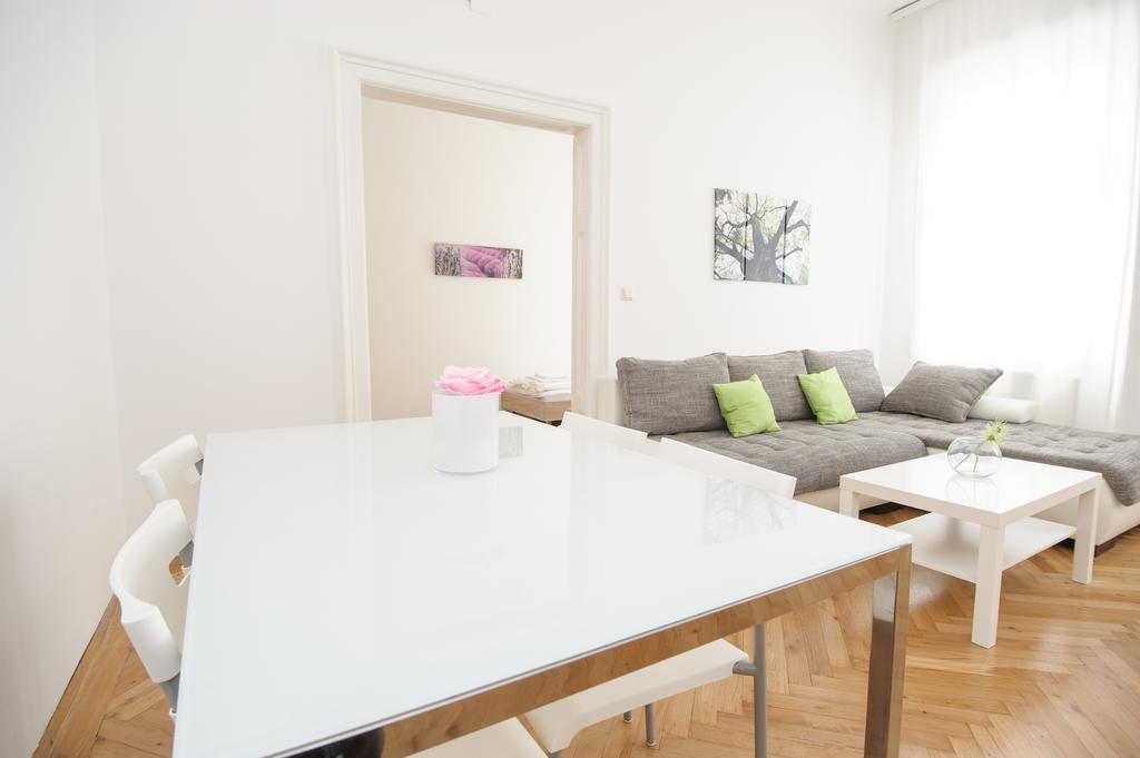 Vienna-apartment-one Liechtensteinstrasse * Wien